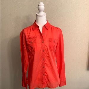 Express Women's pink long sleeve lightweight Button down shirt